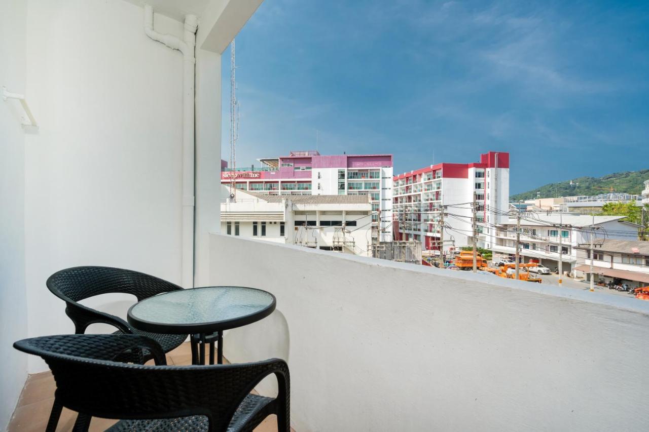 Black Pantera Hostel Patong Екстер'єр фото