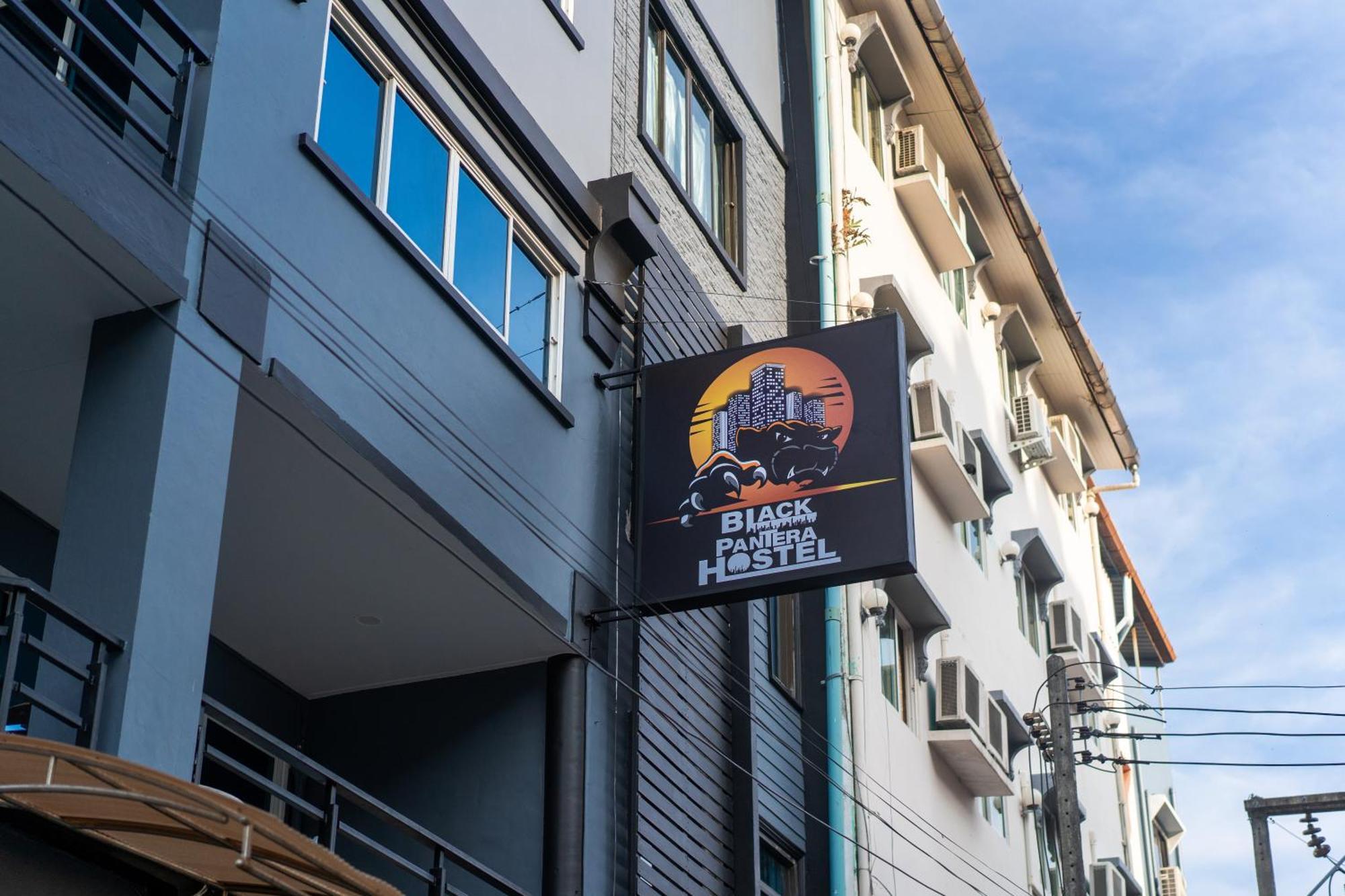 Black Pantera Hostel Patong Екстер'єр фото